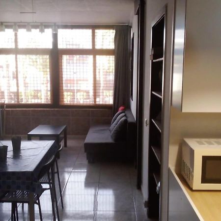 Primavera Appartement Tot 7 Personen Ideaal Voor Backpackers 阿罗纳 外观 照片