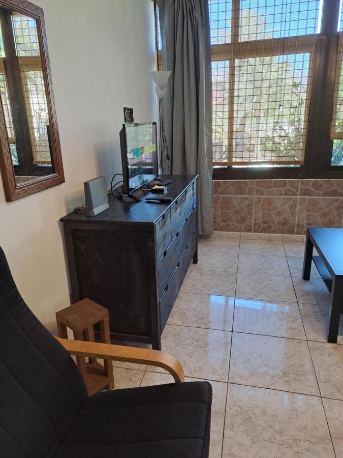 Primavera Appartement Tot 7 Personen Ideaal Voor Backpackers 阿罗纳 外观 照片