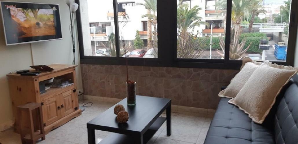 Primavera Appartement Tot 7 Personen Ideaal Voor Backpackers 阿罗纳 外观 照片